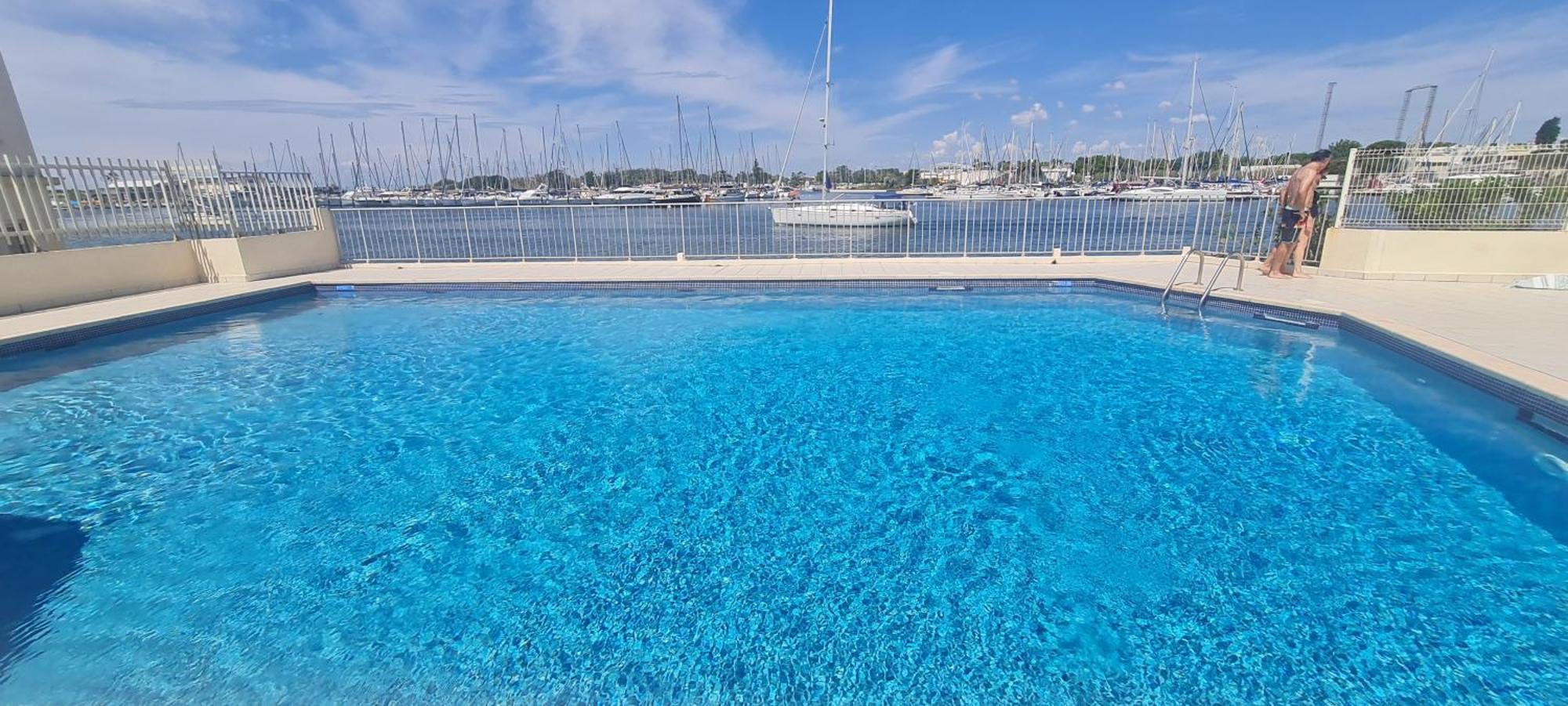 Avec Balcon, Vue Mer, Piscine, Parking Agde
